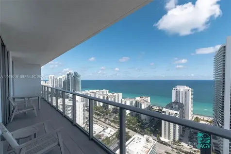 4010 S Ocean Drive Hollywood FL 33019