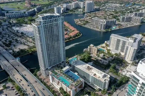 4010 S Ocean Drive Hollywood FL 33019
