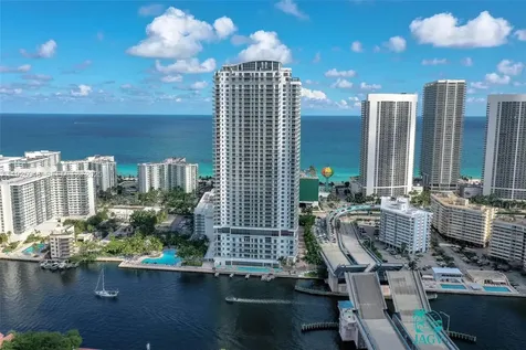 4010 S Ocean Drive Hollywood FL 33019