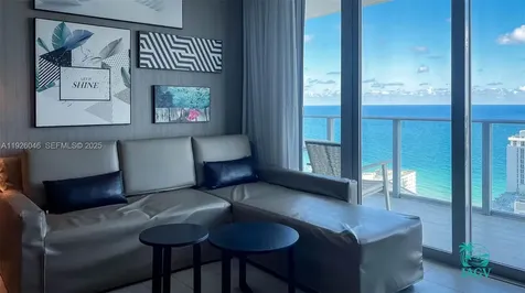 4010 S Ocean Drive Hollywood FL 33019