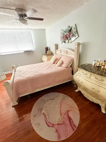 2860 Somerset Drive Lauderdale Lakes FL 33311