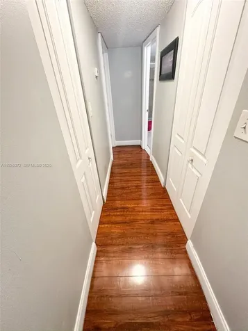 2860 Somerset Drive Lauderdale Lakes FL 33311