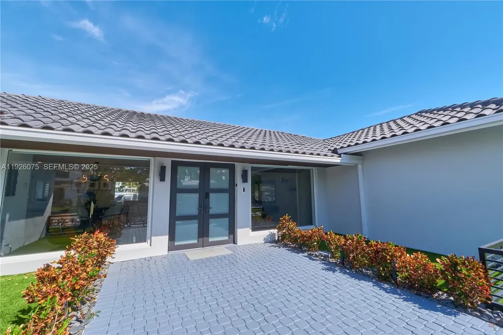 1601 SE 11th Street Fort Lauderdale FL 33316