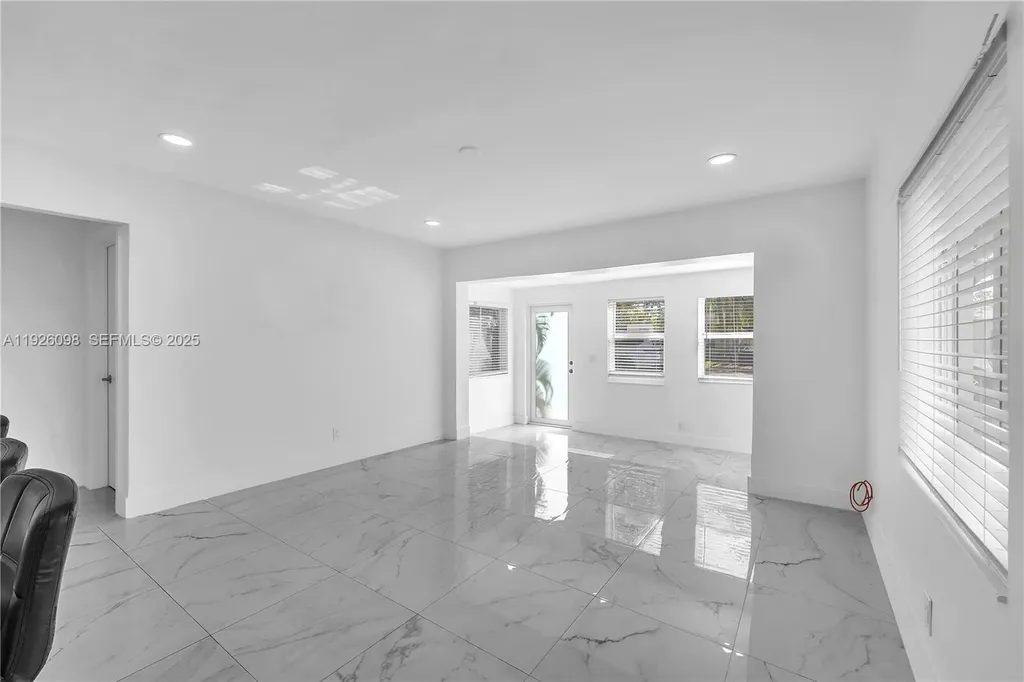 2431 Coolidge Street Hollywood FL 33020