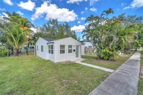 2431 Coolidge Street Hollywood FL 33020