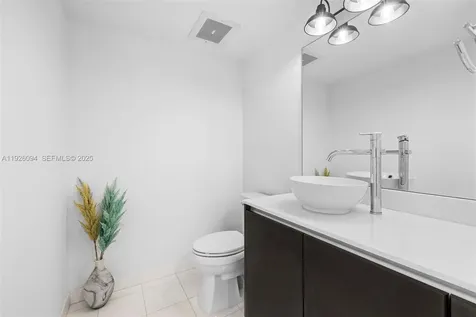 665 NE 25th Street Miami FL 33137