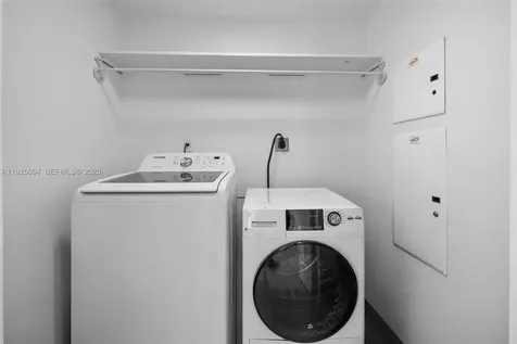 665 NE 25th Street Miami FL 33137
