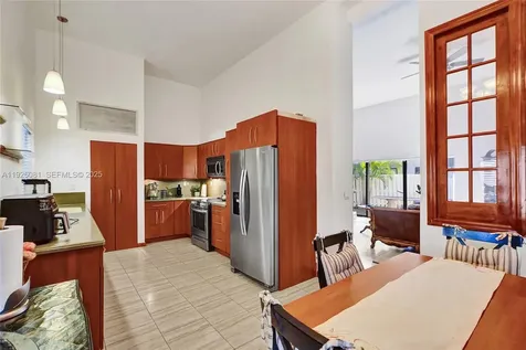 531 Leslie Drive Hallandale Beach FL 33009