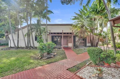 531 Leslie Drive Hallandale Beach FL 33009