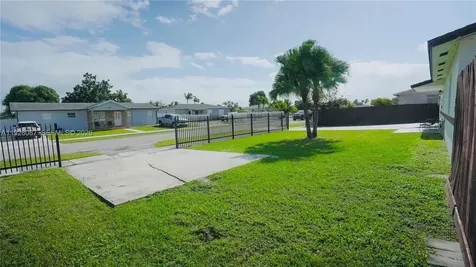 25260 SW 124th Place Homestead FL 33032