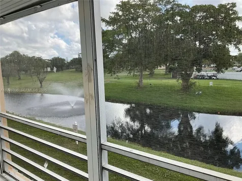 9201 Sunrise Lakes Boulevard Sunrise FL 33322