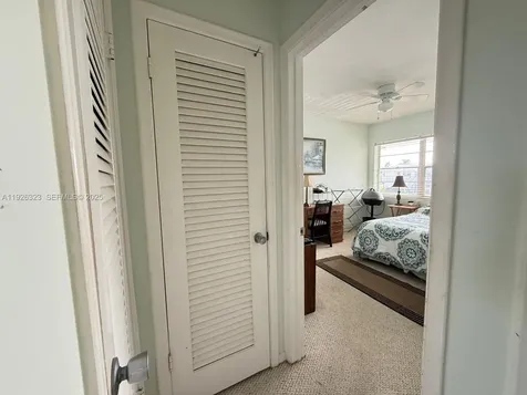 90 Easthampton D West Palm Beach FL 33417