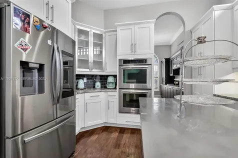 120 Villa Nueva Place Palm Beach Gardens FL 33418