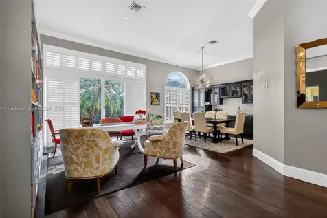 120 Villa Nueva Place Palm Beach Gardens FL 33418