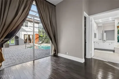 120 Villa Nueva Place Palm Beach Gardens FL 33418