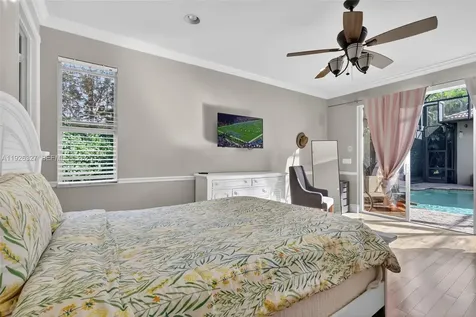 120 Villa Nueva Place Palm Beach Gardens FL 33418