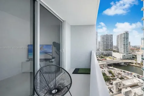 31 SE 6th Street Miami FL 33131