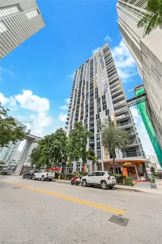 31 SE 6th Street Miami FL 33131