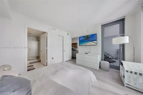 31 SE 6th Street Miami FL 33131
