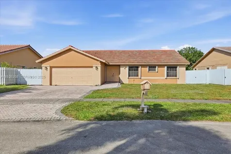 9111 S Lake Miramar Circle Miramar FL 33025