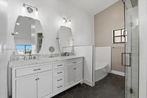 9111 S Lake Miramar Circle Miramar FL 33025