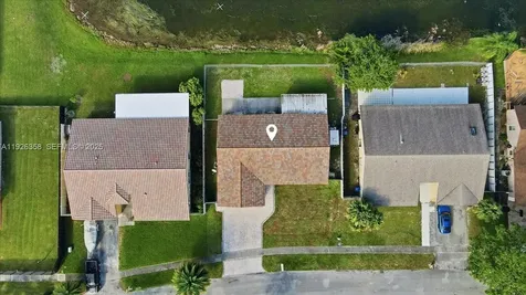 9111 S Lake Miramar Circle Miramar FL 33025