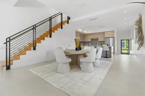 2785 SW 34th Avenue Miami FL 33133