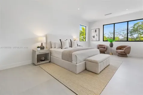 2785 SW 34th Avenue Miami FL 33133