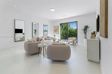 2785 SW 34th Avenue Miami FL 33133