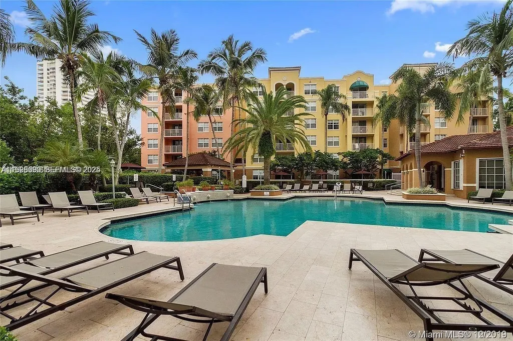 19655 E Country Club Drive Aventura FL 33180