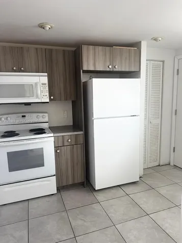 1770 NE 191st Street Miami FL 33179