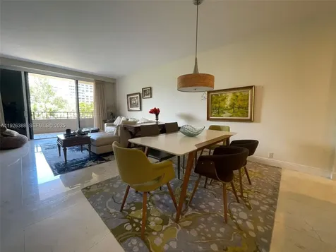 251 Crandon Boulevard Key Biscayne FL 33149