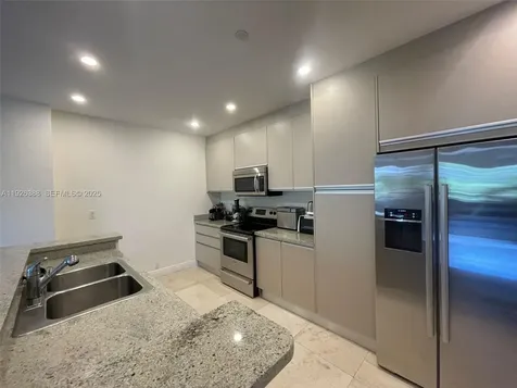 251 Crandon Boulevard Key Biscayne FL 33149