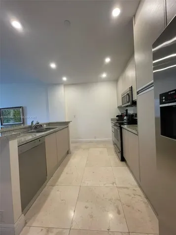 251 Crandon Boulevard Key Biscayne FL 33149