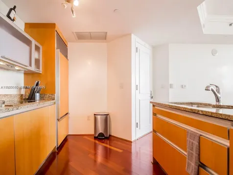 17201 Collins Avenue Sunny Isles Beach FL 33160