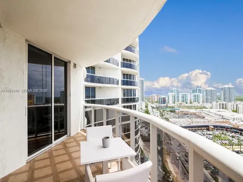 17201 Collins Avenue Sunny Isles Beach FL 33160