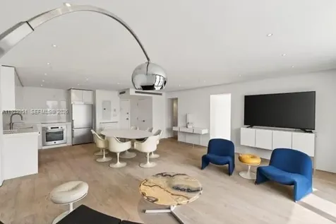 1800 Collins Avenue Miami Beach FL 33139