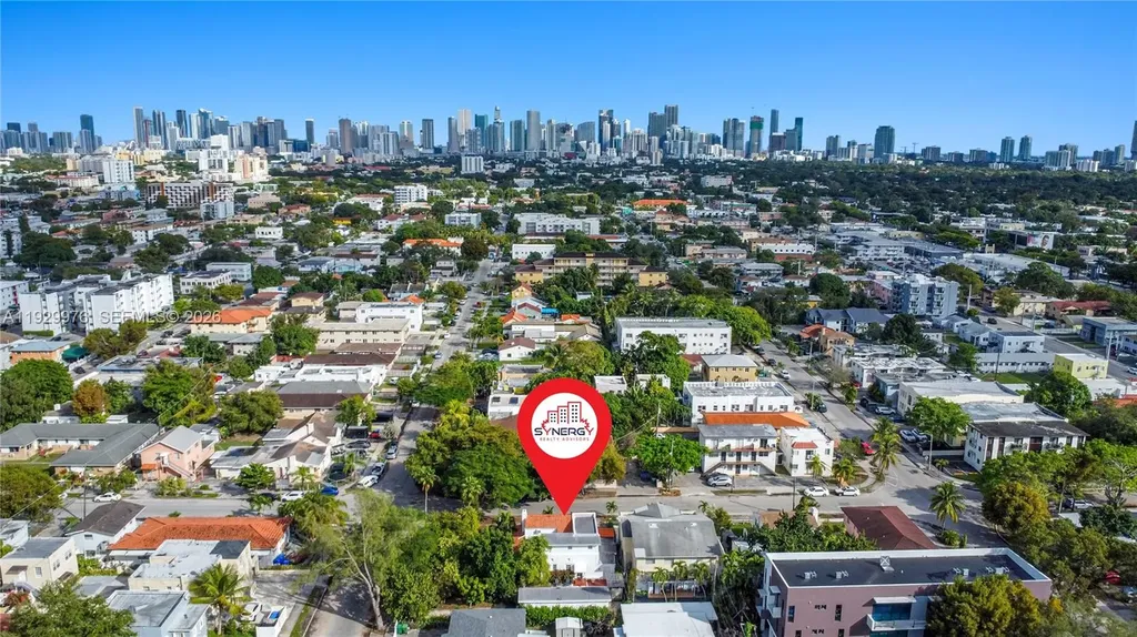 512 SW 21st Avenue Miami FL 33135
