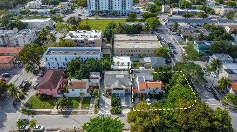 512 SW 21st Avenue Miami FL 33135