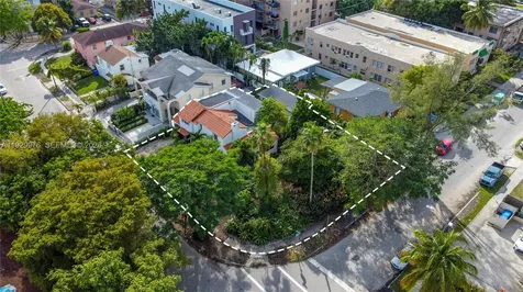 512 SW 21st Avenue Miami FL 33135