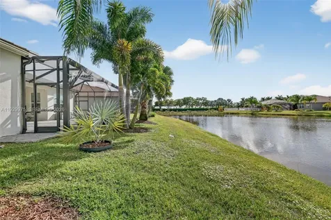 11051 SW Ivory Springs Lane Port St. Lucie FL 34987
