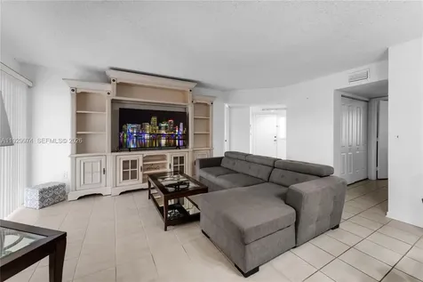 2221 SE 27th Drive Homestead FL 33035