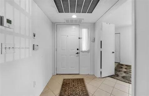 2221 SE 27th Drive Homestead FL 33035