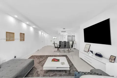 9801 Collins Avenue Bal Harbour FL 33154