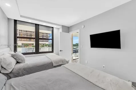 9801 Collins Avenue Bal Harbour FL 33154
