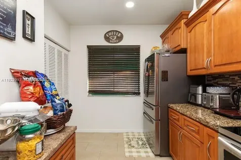 12691 NW 14th Place Sunrise FL 33323