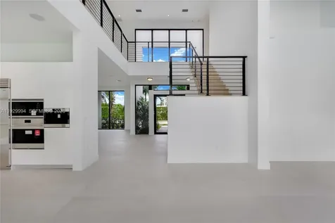 16492 S Botaniko Drive S Weston FL 33326