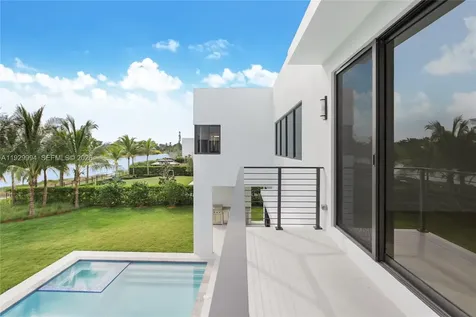 16492 S Botaniko Drive S Weston FL 33326