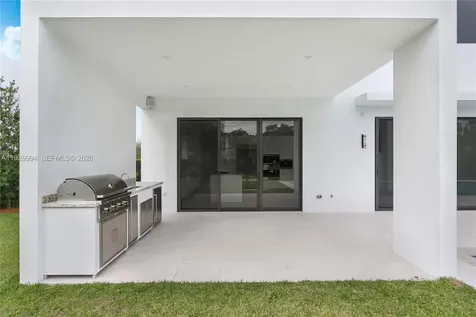 16492 S Botaniko Drive S Weston FL 33326