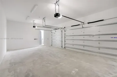 16492 S Botaniko Drive S Weston FL 33326